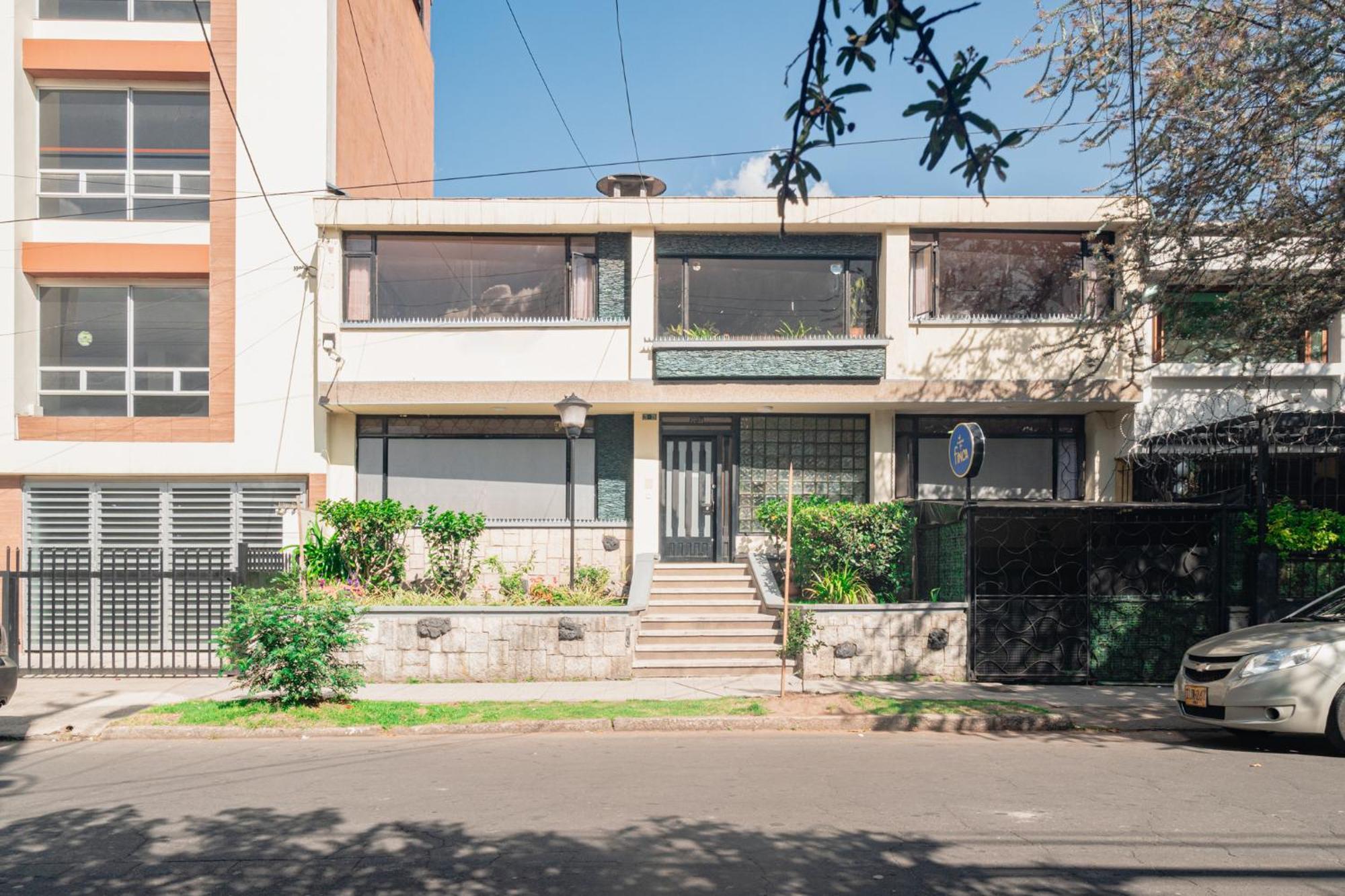Innovar Casa Hostal Bogota Exterior photo